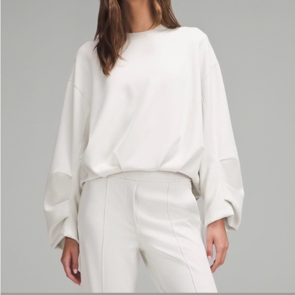 Lululemon Soft-Stream Voluminous sleeve pullover